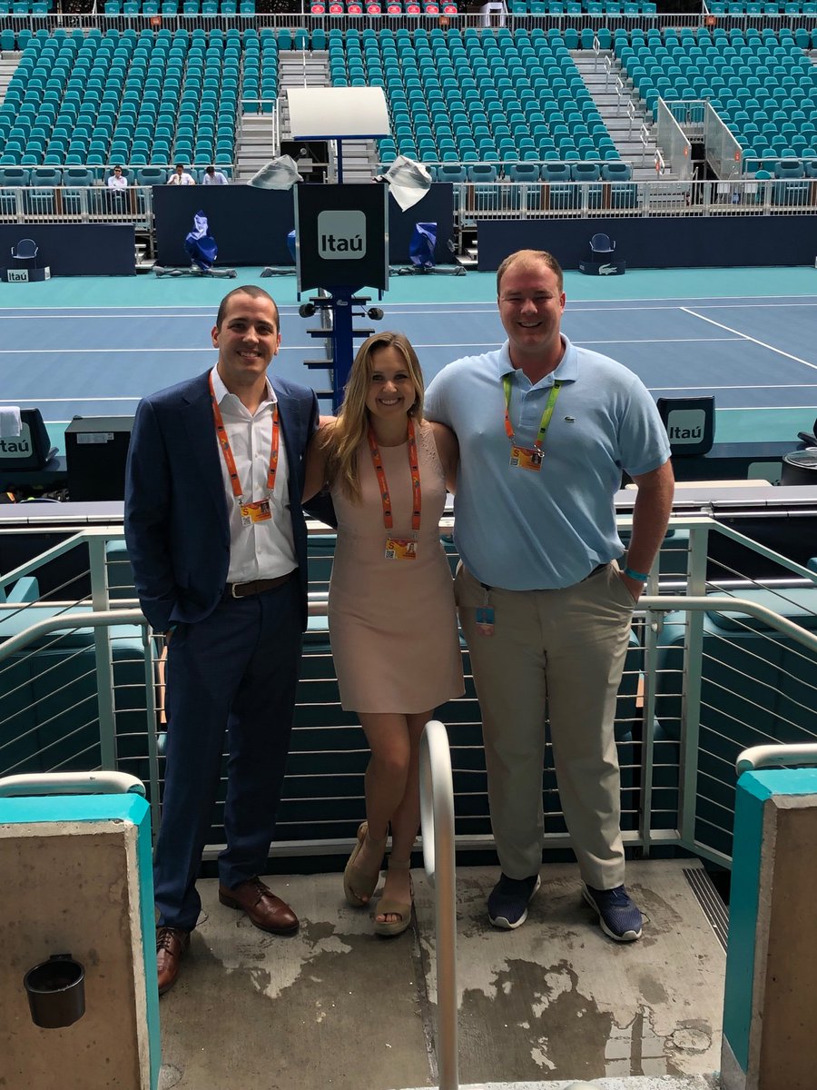 chaya_boks's tweet photo. We’re ready for a big Finals! @MiamiOpen @rogerfederer @JohnIsner @HardRockStadium @freddytalks @LOL_leigha @danpomposello @LBRosenberg_  @AnthonyDD21 @d_nguyener @SilverthornNick https://t.co/mE1sMaDmHL