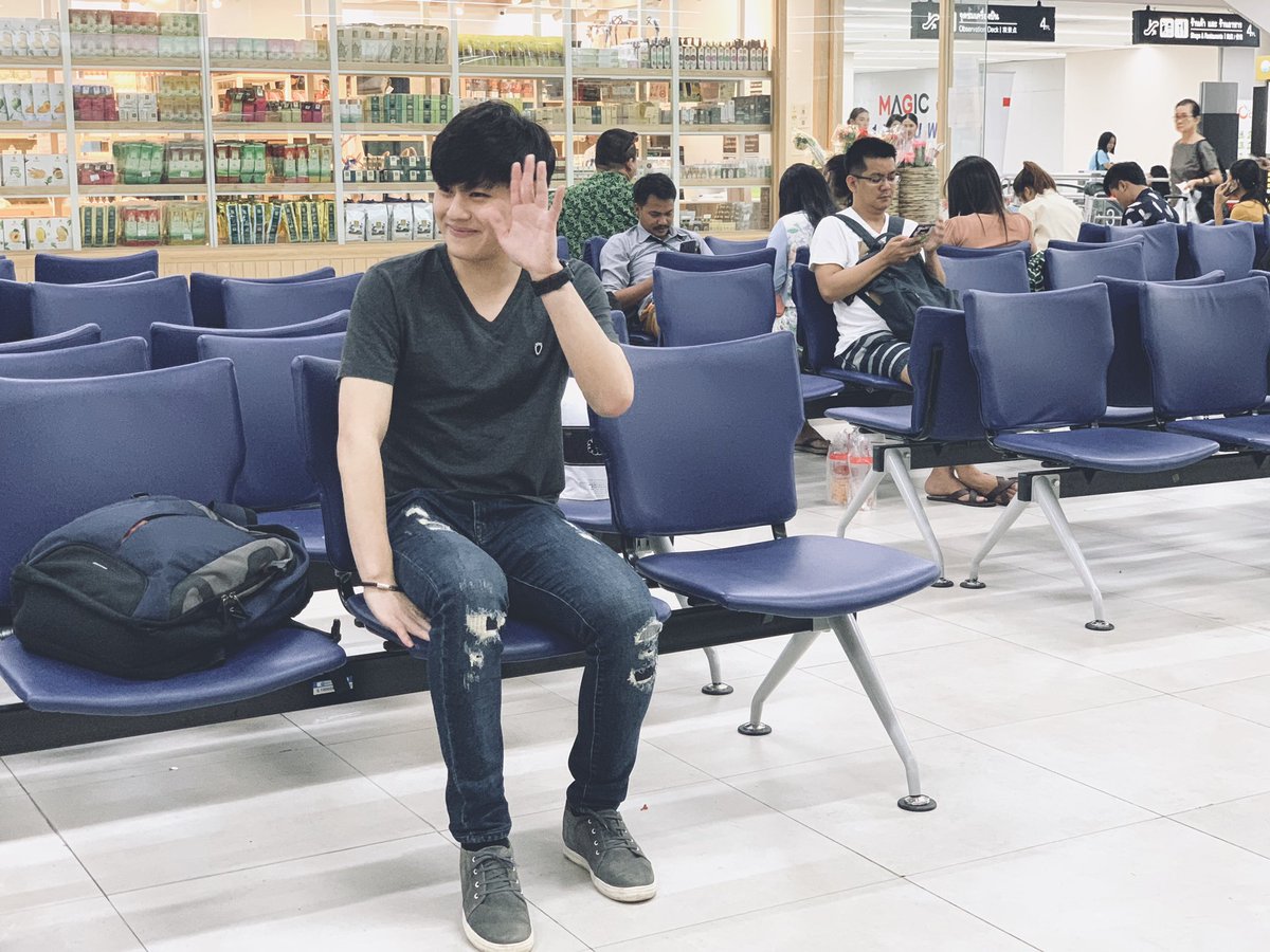 cntd_bb's tweet photo. เหมือนจะได้ยินเสียง "ดีจ้า" ออกมาจากรูป

#PluemPurim https://t.co/ZqgpUl4BCn
