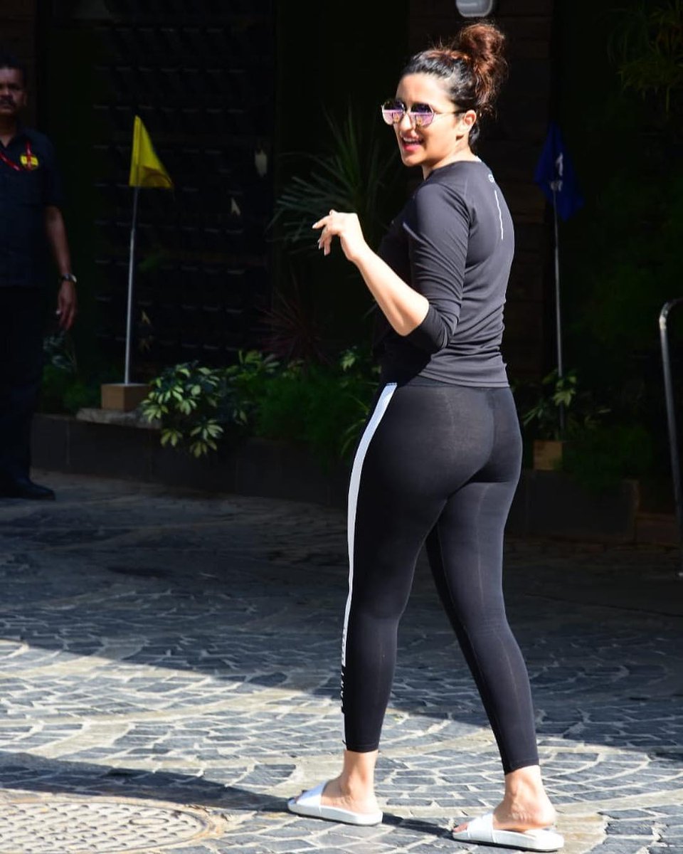 Actress Pics Daily tweet media