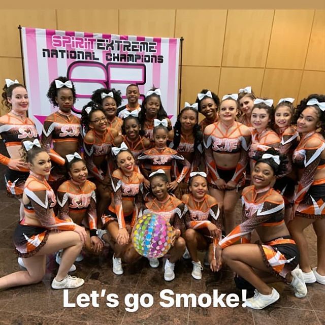 sassytimebows's tweet photo. 🔥 #bows #cheerbows #cheerbow #cheerbowlife #cheerlife #cheercoach #cheerbowmakers #cheermom #cheercamp #highschoolcheer #allstarcheer #reccheer #varsity #popwarner #onsitesublimation #sublimation #taillessbow #rhinestones #bowbro #dollybows #jerseygirlsarethebestgirls #nj #… https://t.co/1jEG9taS1W