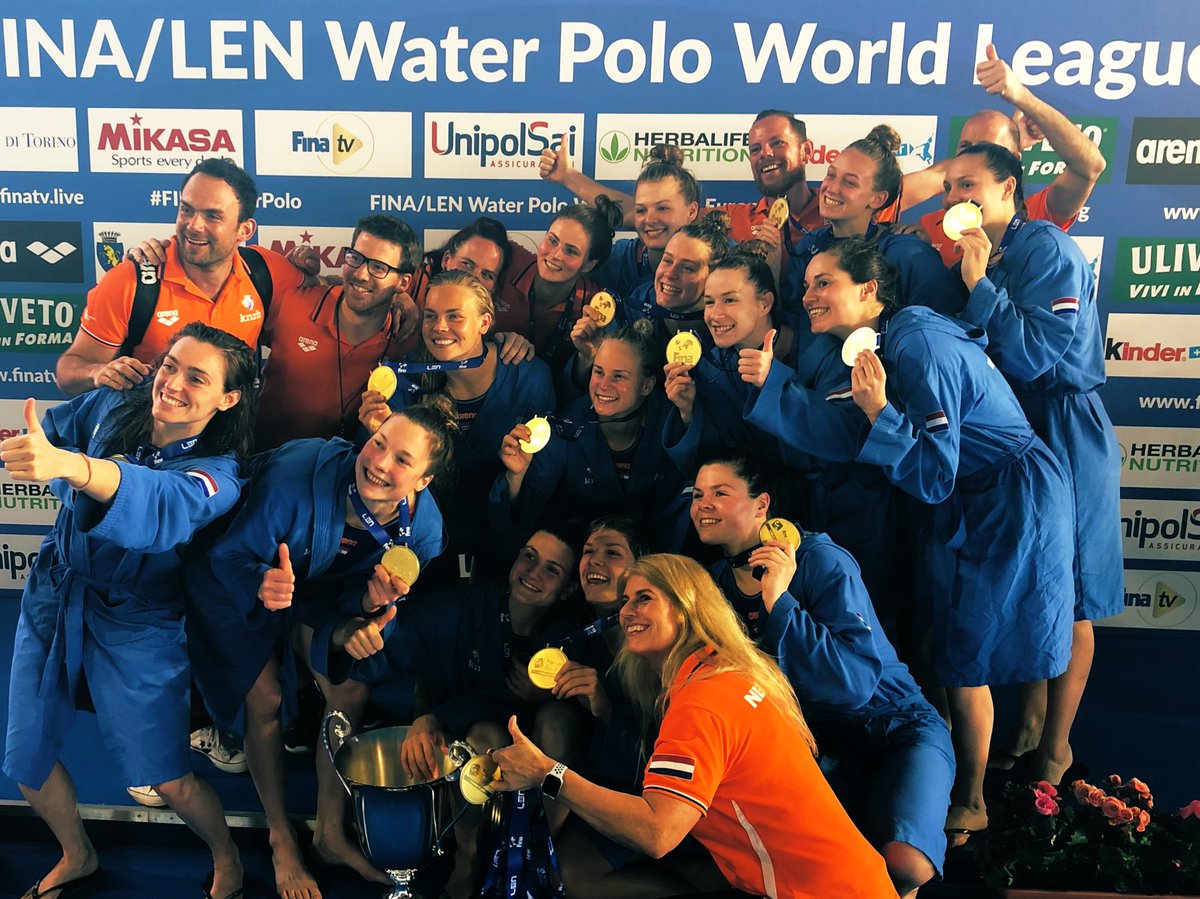 De <a href="/waterpolodames/">WaterpoloDamesNL🇳🇱</a> winnen de Europa Cup. Voor tweede achtereenvolgende jaar Europees beste! Sterke performance in Turijn Ook complimenten voor staf: Arno, Eva, Ineke, Jutta, Tjeerd, Mark, Gianluca, Richard, Ingrid en Chris. <a href="/KNZBned/">KNZB</a> #TeamNL #road2tokyo