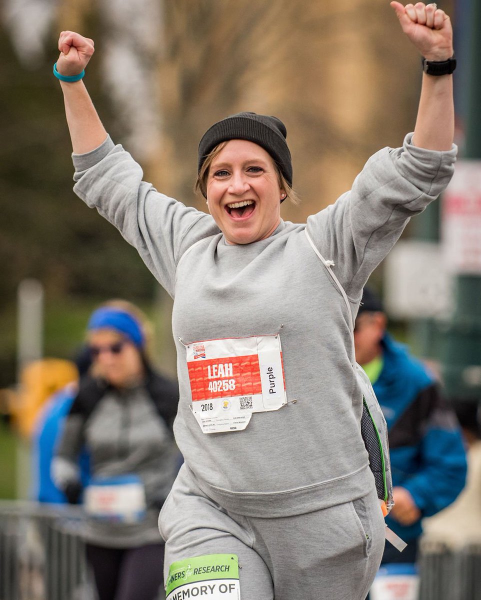 Philly_Marathon's tweet photo. At the end of the month, it's a good time to reflect and see how far you've come. Honor your efforts, and learn from your experiences. Tomorrow is a new month and another chance to start again! #GoalSettingSunday #PhillyMarathon https://t.co/482G23KGj8
