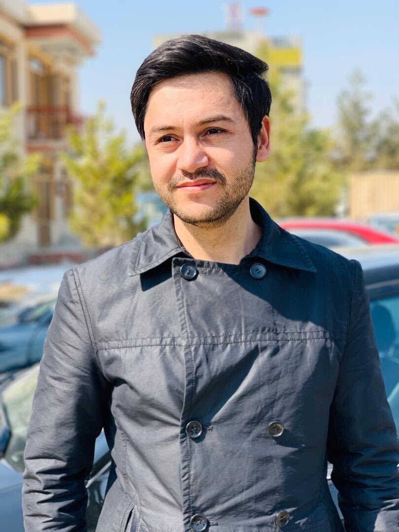 mutaharFatimaa's tweet photo. Mirwais Arya was the first person who took action against telecommunication stealings. He was the first who made the courage and raised his voice. Together we can bring change. #westandwithArya #StopTelecomeRobbery #whereisATRA https://t.co/irhXT0HDNa