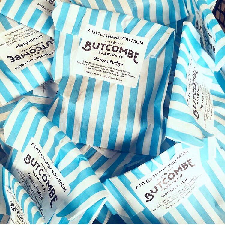 elcapitancooks's tweet photo. Happy Mother’s Day! Great work from the team to get this executed across our managed pubs today; our @ButcombeBrewery Goram pale ale fudge! 😍 #treats #bestfoodoffer #beerandsweets #whatwedo #workwithbutcombe https://t.co/3g6eeRhhrb