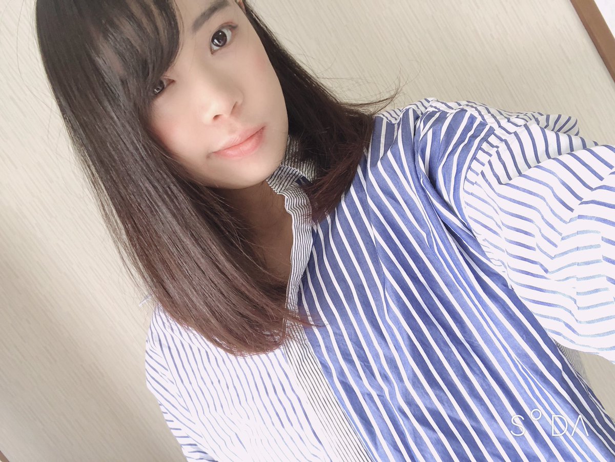柳澤果那さんのツイート 私が着ると ローソンの定員さん お店に飾ってあった時は可愛かったのに 今日あったかいと思ったからこのシャツ 一枚でジムに行ったら寒くて悲しいかった 明日から四月 私は明日からよがに通う 痩せたらローソンのワイシャツも似合う 柳澤果那さんのツイート 私が着ると ローソンの定員さん お店に飾ってあった時は可愛かったのに 今日あったかいと思ったからこのシャツ 一枚でジムに行ったら寒くて悲しいかった 明日から四月 私は明日からよがに通う 痩せたらローソンのワイシャツも似合う