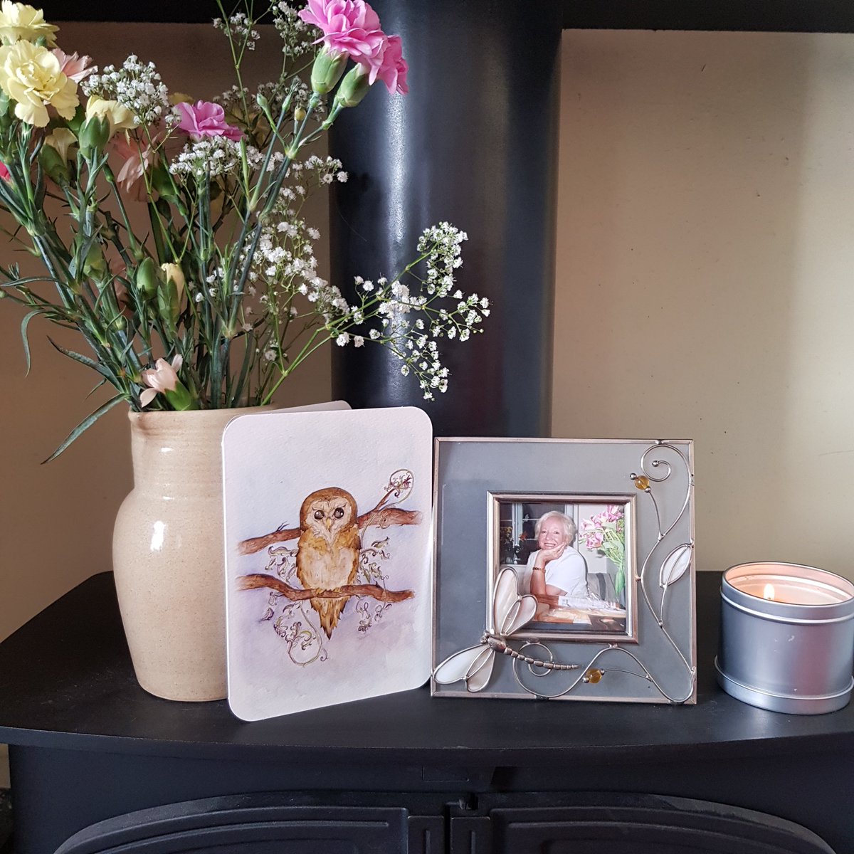 RainbowJules's tweet photo. Remembering My Mum on #MothersDay although I think about her everyday.
#DoesNotGetEasier https://t.co/q3VJzgk0L9