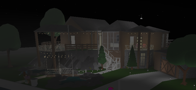 BloxBurgPro's tweet photo. Here's some Bloxburg houses, it's been ages since I've posted! #bloxburg https://t.co/GaokGmx6kZ
