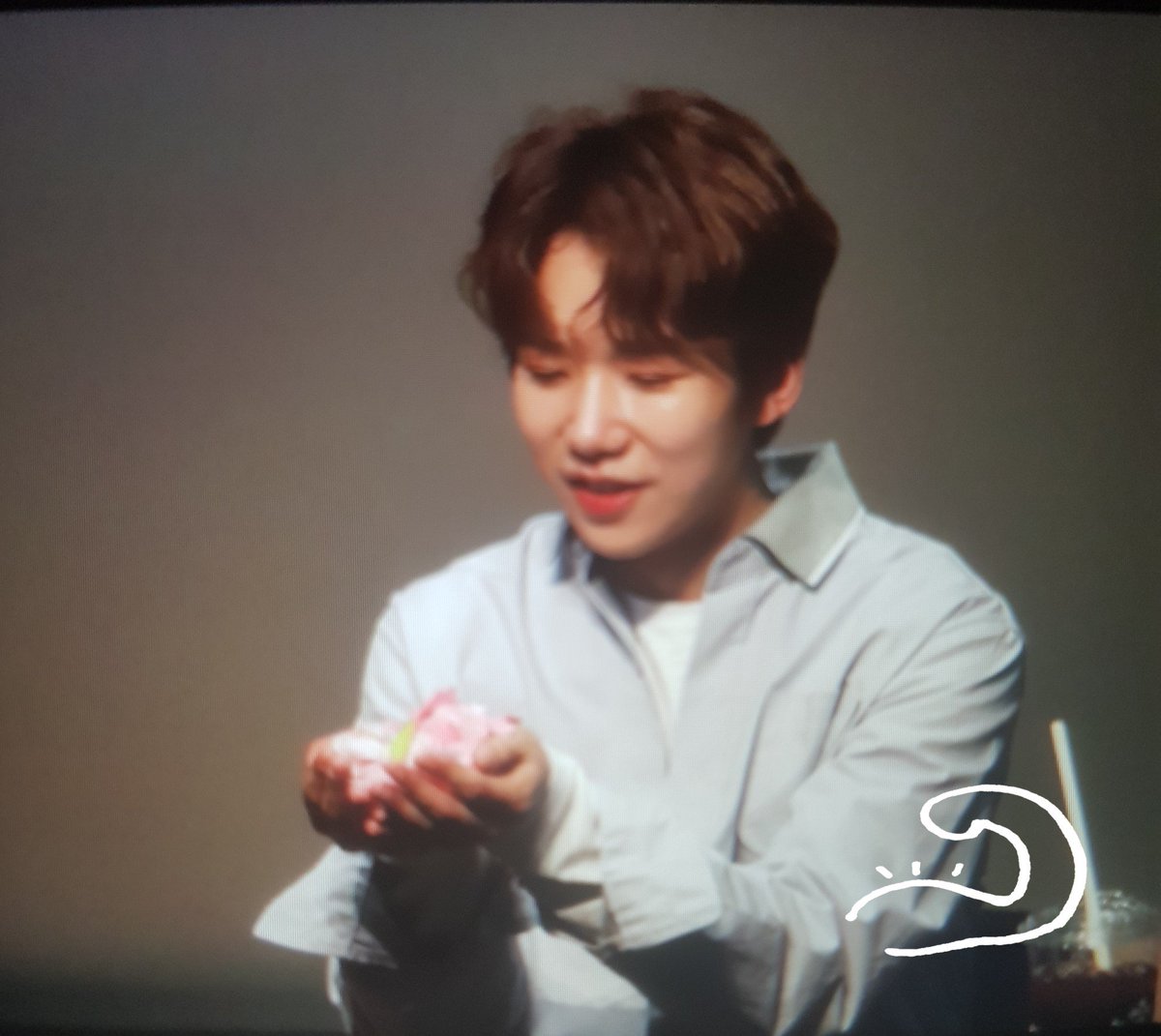 100per_hero's tweet photo. [19.03.29] 목동 팬싸 프리뷰 #록현  (@gusdl210)  기요워😍 
#Still_Loving_You  #백퍼센트 #100percent #rockhyun  #김록차 https://t.co/YjTF2m1mYz