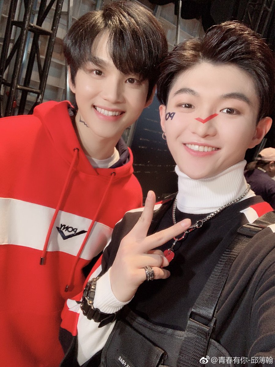 yezimingg's tweet photo. 190331 ✧ qiu bohan weibo update

#青春有你 #idolproducer2
࿐ ࿔*:･ﾟ #邱薄翰 #qiubohan https://t.co/DniixIn0RK