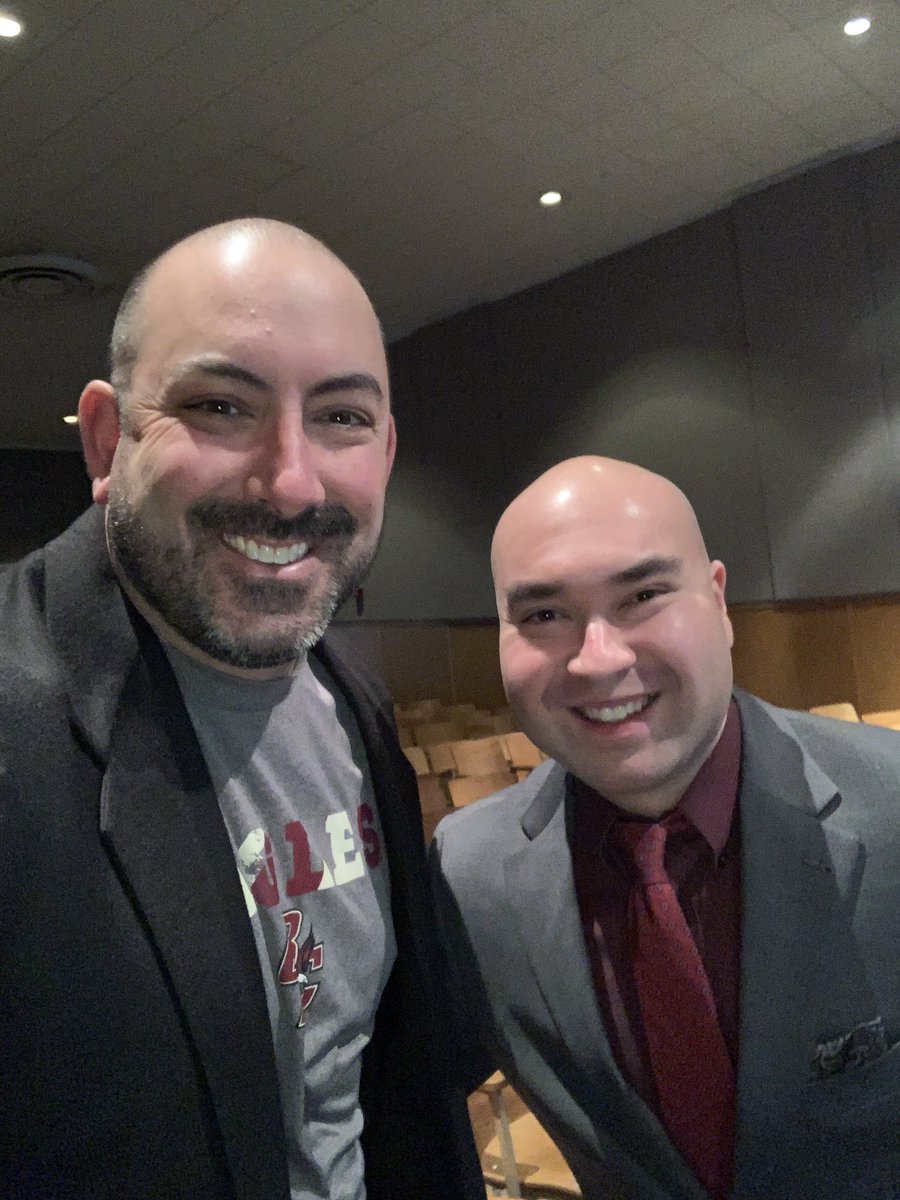 MatthewXJoseph's tweet photo. Thank you #TBLC19 for the opportunity to be featured speaker and collaborate, share with so many great educators at the event, and #Leadforward - look forward to next year @markbarnes19 @tmarum23 @blended_network @Blended_Math @shunicke @psd_ri @globalearner @NLearning https://t.co/bs0Idlozgt