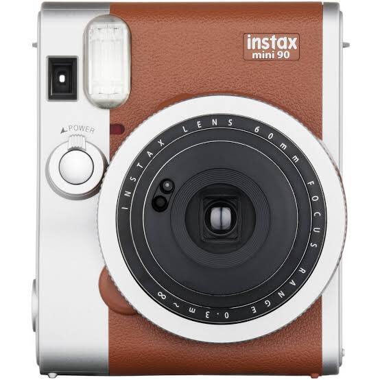 : Fujifilm Instax Mini Neo 90 ClassicIt offer several interesting features such as Macro Mode (for close up photography) and Kids Mode (for moving objects).I wonder if one of the reasons they bought this one bcs of NEO #NCT카메라  #JOHNTOGRAPHY  #NCT  #쟈니