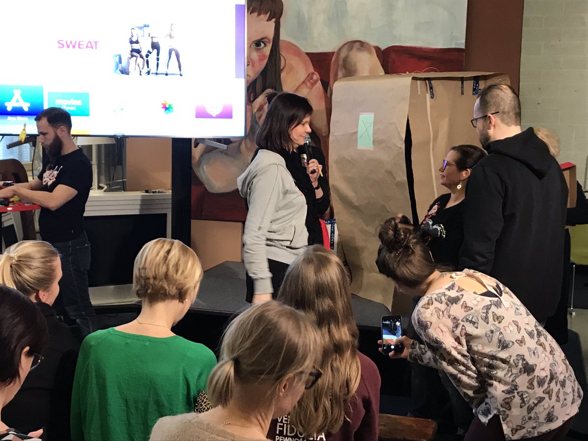 Team Sigmund iterated 14 times! And were awarded for it. #gsjam #GSjamHelsinki #iterations