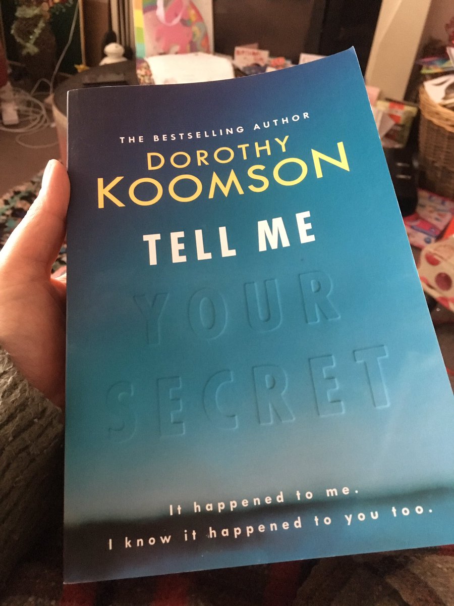 wurdsmyth's tweet photo. GRIPPED, Twitter... ๐ฑ๐ฑ๐ฑ๐ฅฐ
#TheReadingChair
@DorothyKoomson
@headlinepg
#TellMeYourSecret https://t.co/2rnIS3qEzr