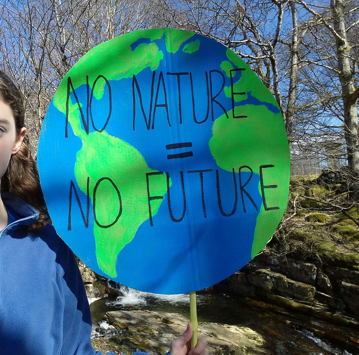 HollyWildChild's tweet photo. Who's going to be joining the rally outside the @ScotParl on Tuesday before the politicians debate the (inadequate) climate change bill? https://t.co/e4iHFLcgTk