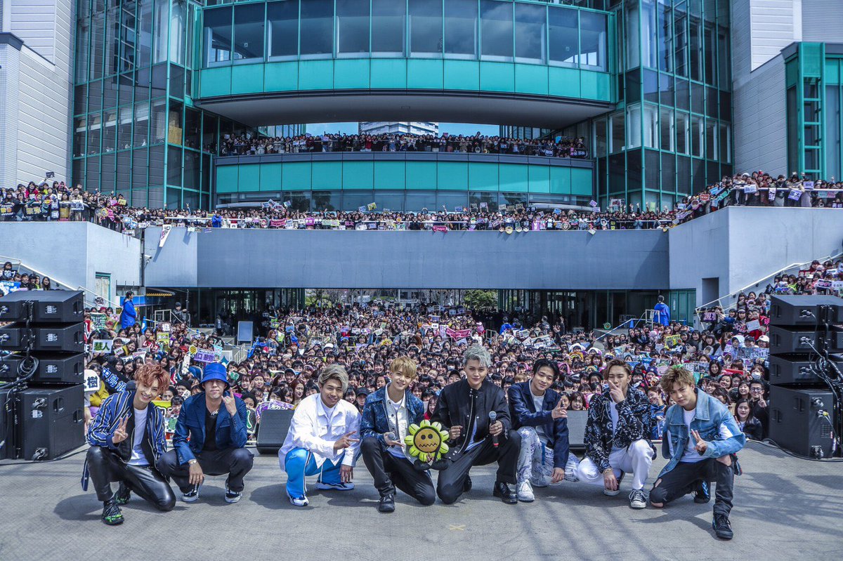 fantastics_fext's tweet photo. 今日は大阪南港ATCリリイベ
→TOKYO GIRLS MUSIC FES.出演！

短い時間でのイベントだったため、朝からお待ちいただいたのにご参加いただけなかった方、すいませんでした。

明日は神戸ハーバーランドで
#FlyingFish ラスト #リリイベ、
お時間許す方は是非お越しください！

#FANTASTICS https://t.co/YfcQX4kjYN
