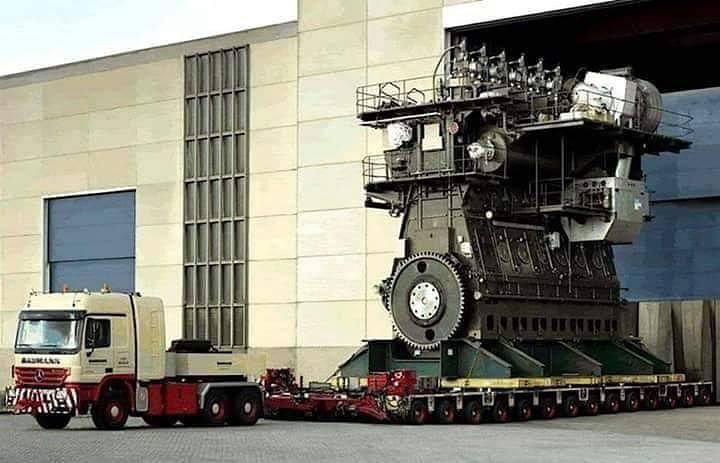 engineerineblog's tweet image. The Largest Diesel engine in the world with 109000 Hp.
#mechanicaleducation #mechanic #mechatronicengineering #mechanical_engineering #mechanicalengineering #engineeringstudents #engineers #engineering
