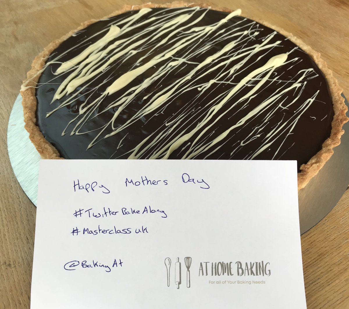 at_home_baking's tweet photo. Chocolate tart for Sunday lunch, it tasted great. 😋
#MotheringSunday #MothersDay #TwitterBakeAlong #MasterclassUK #chocolate https://t.co/qkAPYJ2bj1