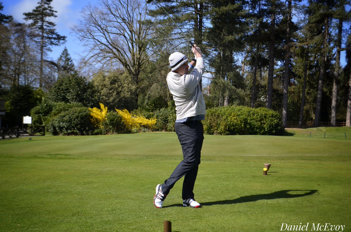 woodhallspagolf's tweet photo. The final group is underway on the Hotchkin course. ⛳
#Hotchkin #GolfatWoodhallSpa #Bracken #CreateYourGolfingMemories #Top100 #SpringMeeting2019 https://t.co/s3iVVrOZXi