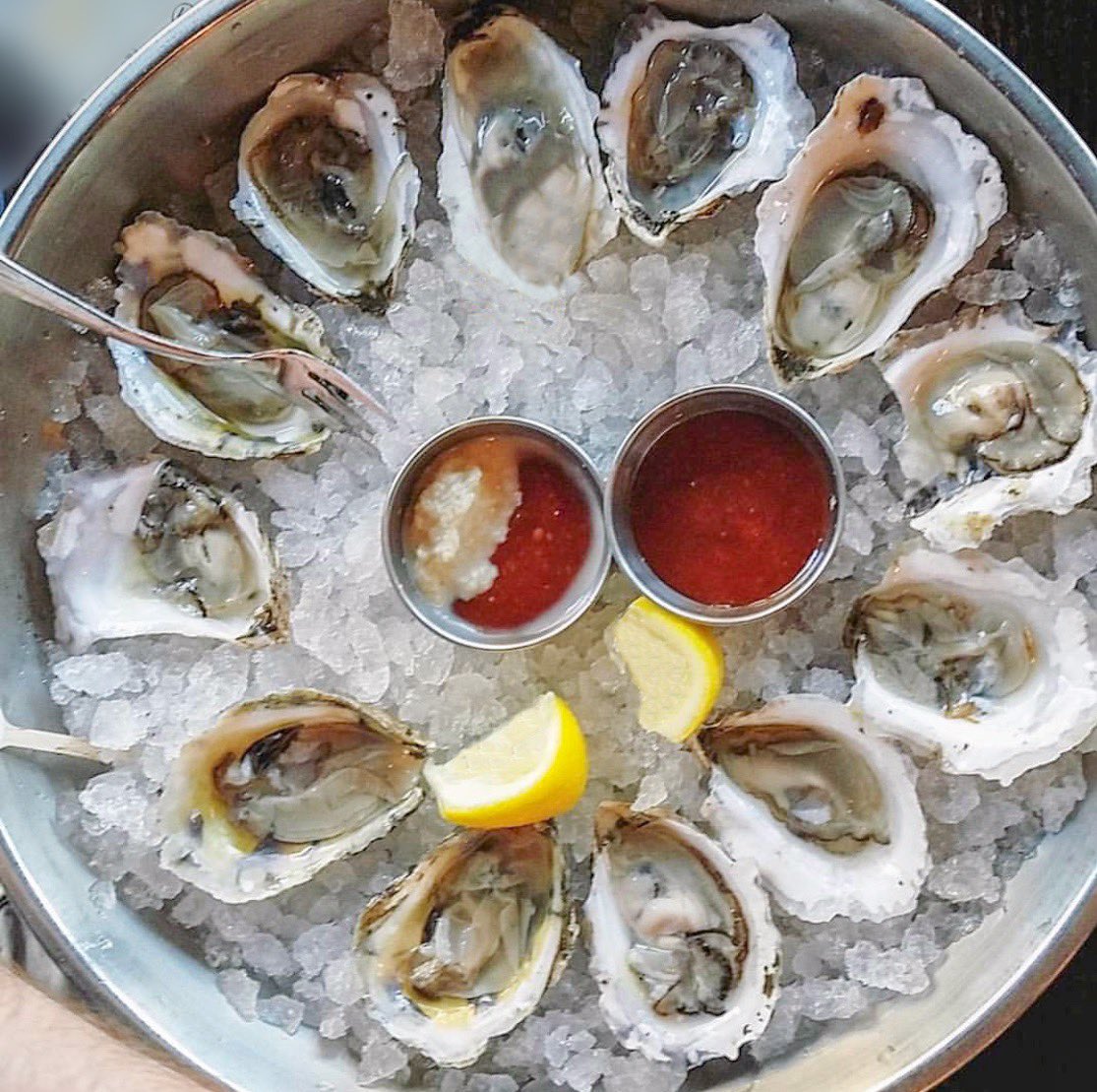 Today is #NationalOystersOnTheHalfShellDay and we’re celebrating with $1 Wicked Pissah oysters ALL day! #Fordsfishshack #freshoysters
