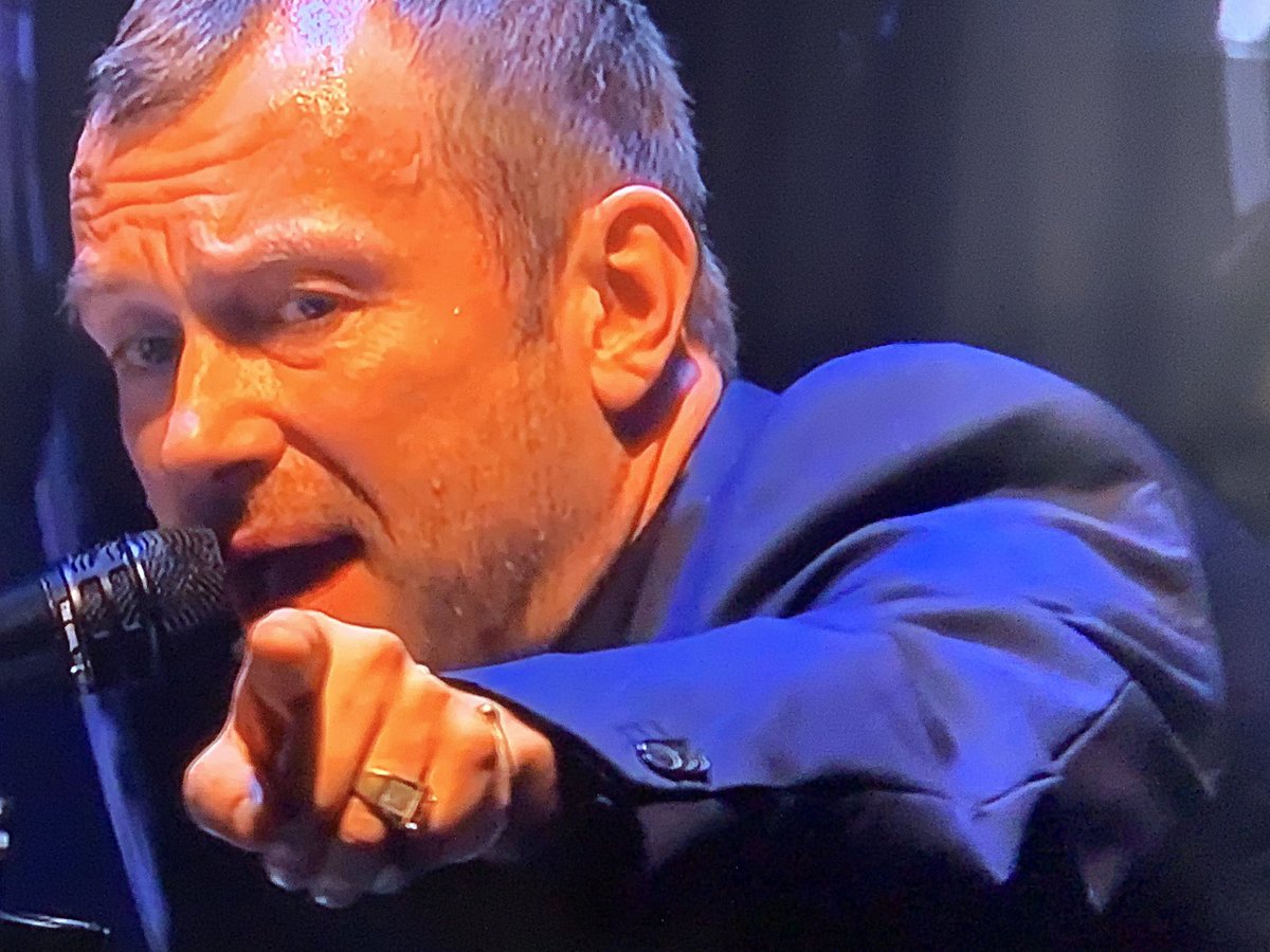BlurMex's tweet photo. The Good The Bad &amp; The Queen last night @bbc6music Festival 
#DamonAlbarn #paulsimonon #tonyallen #simontong #goodbadqueen #thegoodbadandthequeen #merrieland #6musicfestival https://t.co/zhRQZcg4wZ