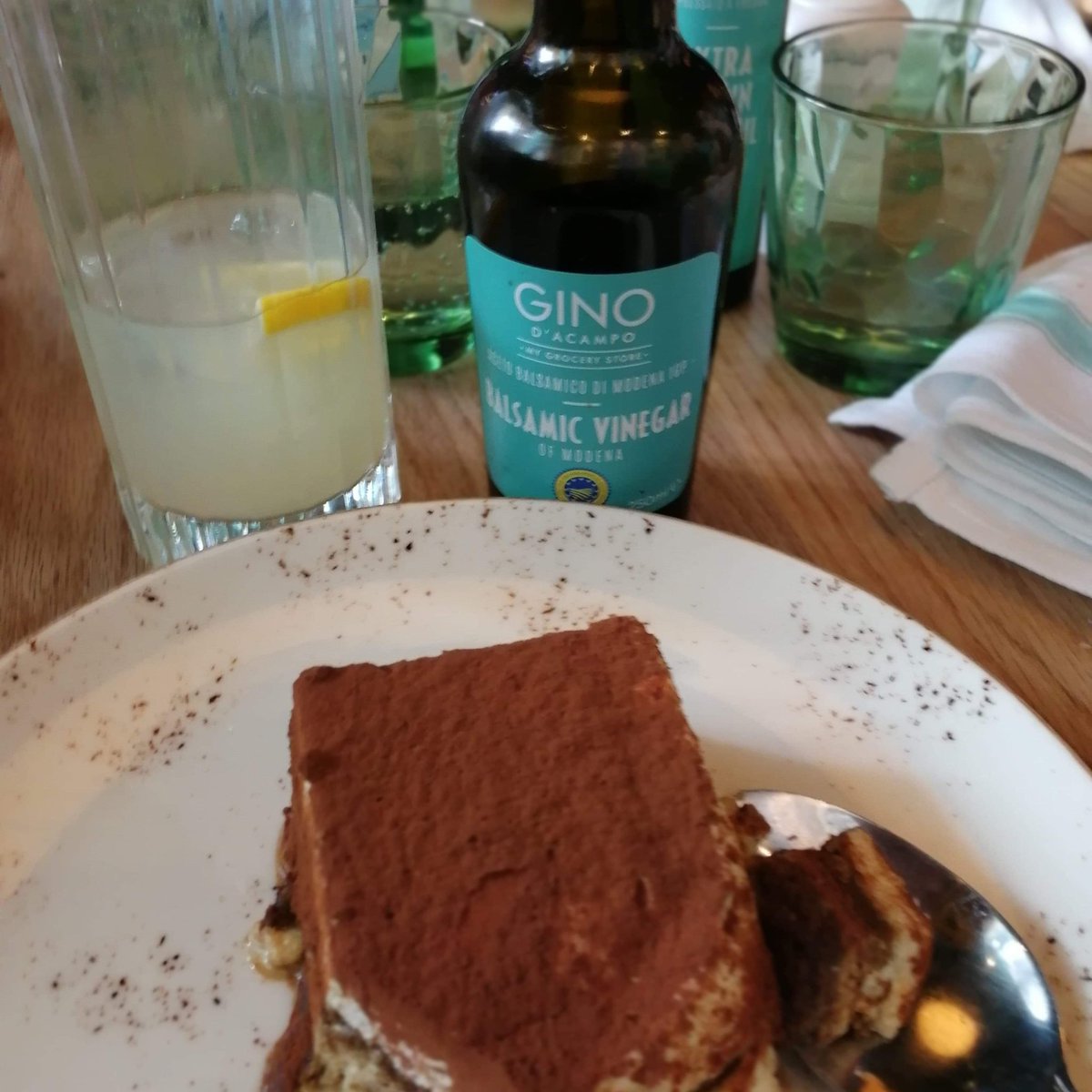 Equalrich's tweet photo. Tiramawho #TheSprings #Gino #EatingItalian https://t.co/QoPyqzzfpW