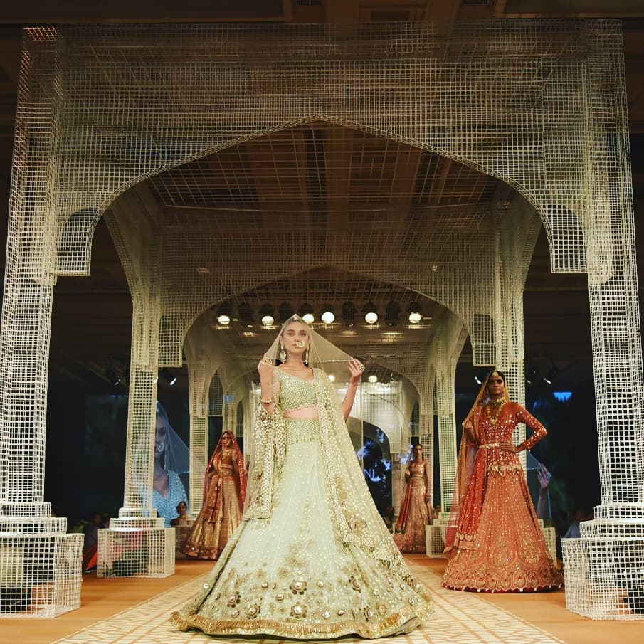QueenAditiFC's tweet photo. Yesterday our Queen @aditiraohydari walked ramp in Chennai for a Good cause #KeepThemInSchoolCampaign organized by #MRT1. Asusual she Rocked the stage with her Natural Elegance❤️
#Aditi We also would like to donate. Please share the beneficiary details, we'll do our part. https://t.co/AkKDHxIjCM
