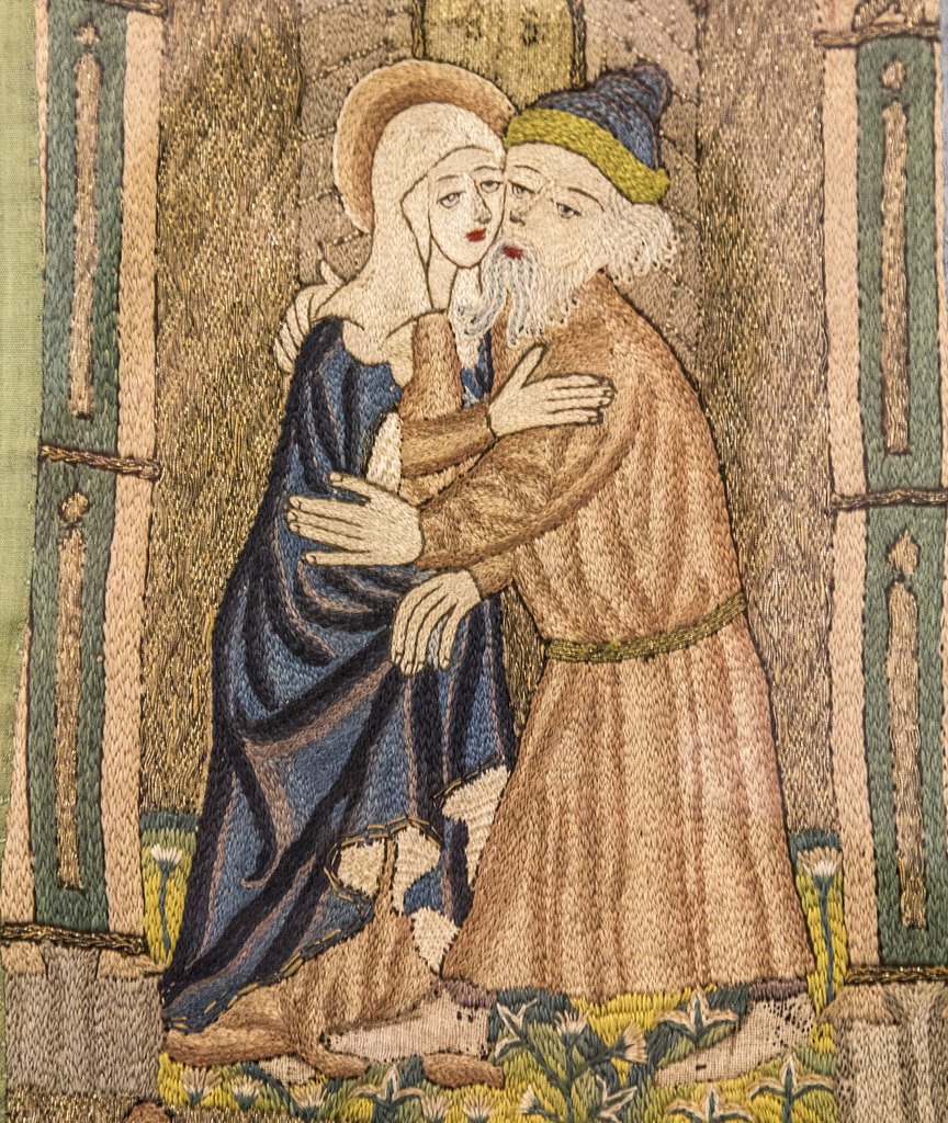 ElisaRamazzina's tweet photo. Today is the INTERNATIONAL HUG A MEDIEVALIST DAY!

I'm waiting for your hugs! 😉

Detail from a medieval vestment in the Burrell Collection in Glasgow.

#HugAMedievalist #HugAMedievalistDay #medievaltwitter https://t.co/PbThshPPoe