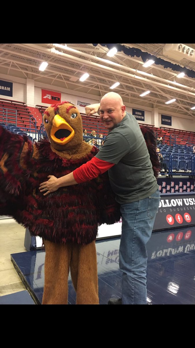 MurderersRowDU's tweet photo. @JoshTaylorHD @937theFan Pluck this Hawks ! https://t.co/WG04y2nvU7