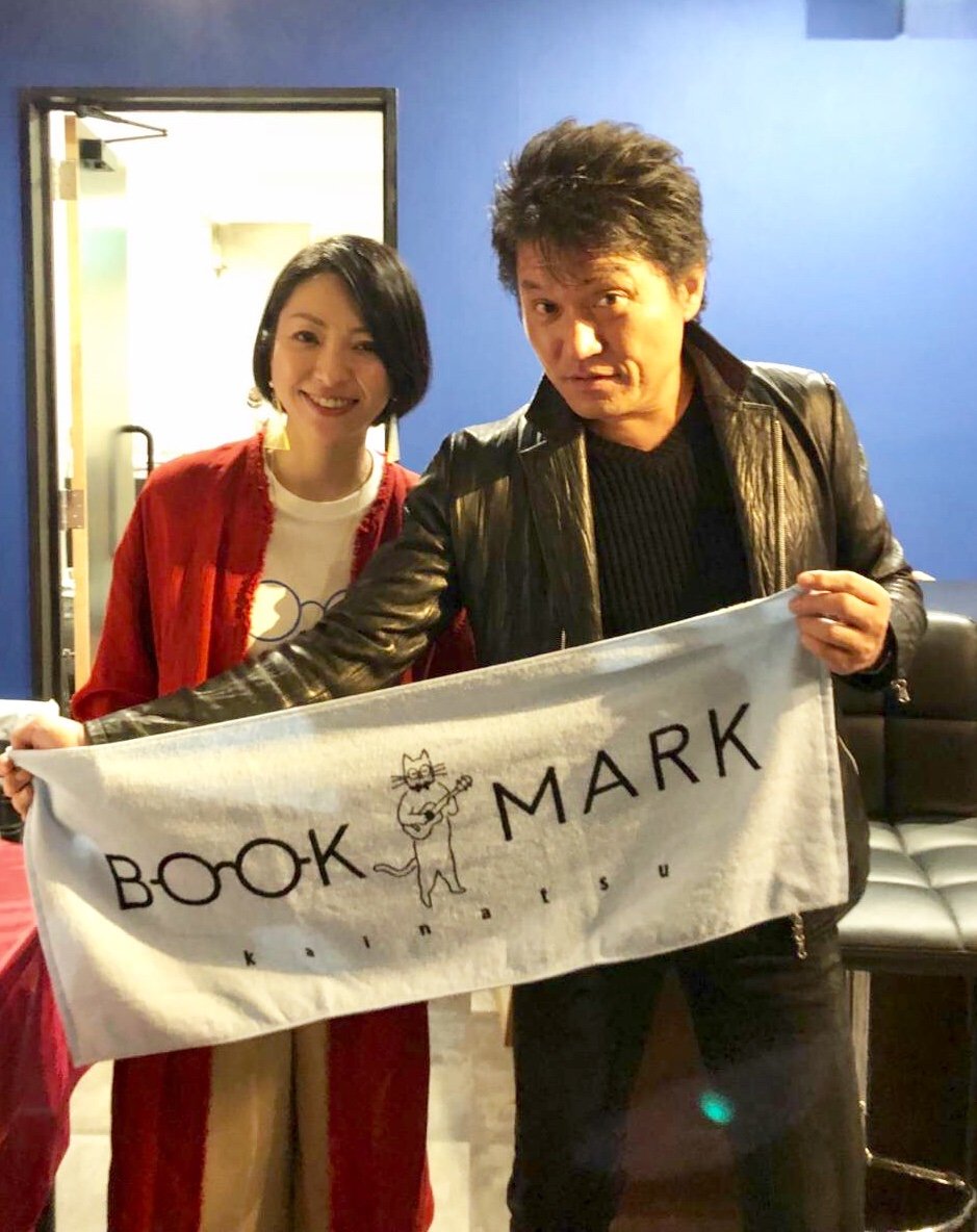 bsr_tohru's tweet photo. KainatsuさんのLIVE(名古屋栄MOON-STONE)に行って来ました♪
甲斐よしひろさんの本物のDNAっすもんね♪
でも、それとは関係なく、ミュージシャンとして、本当に素晴らしいLIVEでした♪
Kainatsuさんと会わせてくださった、名古屋栄MOON-STONEさんも本当に感謝!
素敵な夜でした☆
#Kainatsu
#BOOMARK https://t.co/aZ1pDt1Unn