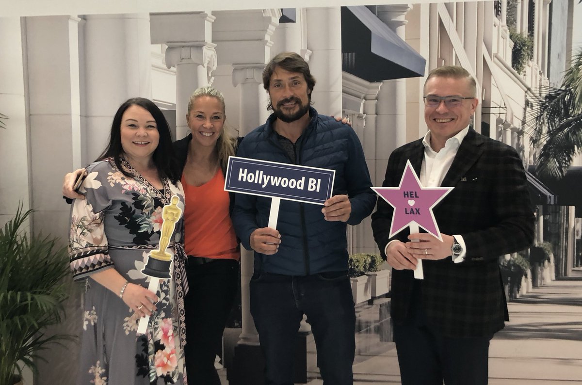 Who better to experience Finnair’s first flight to LAX than long-time Southern California resident (and Finnish ice hockey legend!) <a href="/TeemuSel8nne/">Teemu Selanne</a>