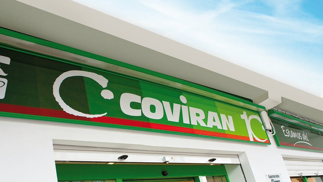 MbaenaV's tweet photo. #EspañaVaciada Los Supermercados @Coviran son los únicos que ofrecen una oferta comercial en 381 municipios españoles, estimulando la economía local y contribuyendo a frenar el despoblamiento en estas zonas rurales. https://t.co/F6x2CoJbaN