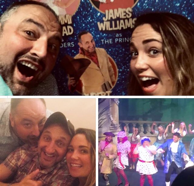 RupertMoon's tweet photo. Thrilled that the effervescent @FrankieJ4m3s @wynneevans headed all the west to @TorchTheatre to support me & feed me before I head off to Hollywood.
Grateful @Owenmoneypanto who gave me my chance .....👍😂
#ButtonsUndone #Panto https://t.co/CwMwE0zDSe