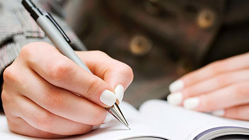 KrystalsJournal's tweet photo. How to Write Good Speech Titles? https://t.co/EygW9wBmy1 https://t.co/zZIrjaIAhl