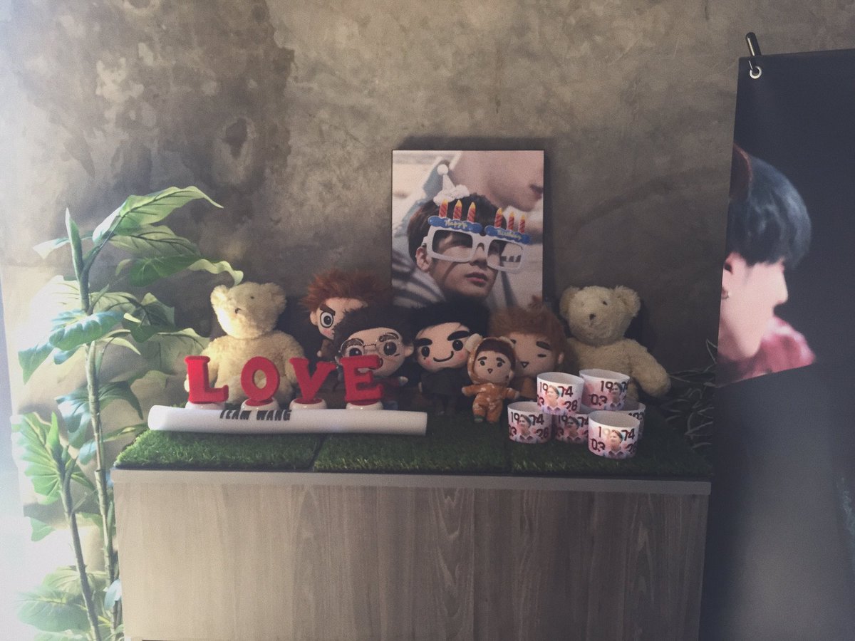 mybabyyj333's tweet photo. ความรัก ❤️❤️
@JacksonWang852 ♥️
@goodfeeling9496
#KingJacksonDay
#OurPrideJacksonDay
#WeOnlyLoveOne_Jackson https://t.co/8TK9yFvA9k