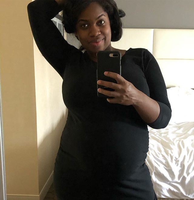 MomsWithTots's tweet photo. Not much longer to go...Preggo Life is treating me just fine. 🤰🏽
.
.
Just getting my mind right for a natural and Unmedicated birth story! Anyone gone Unmedicated and have advice? Let me know!
.
.
#momswithtots #preggobelly #pregger #preggers #preggerstyle #preggolife #pregg… https://t.co/RV6lTh47yX