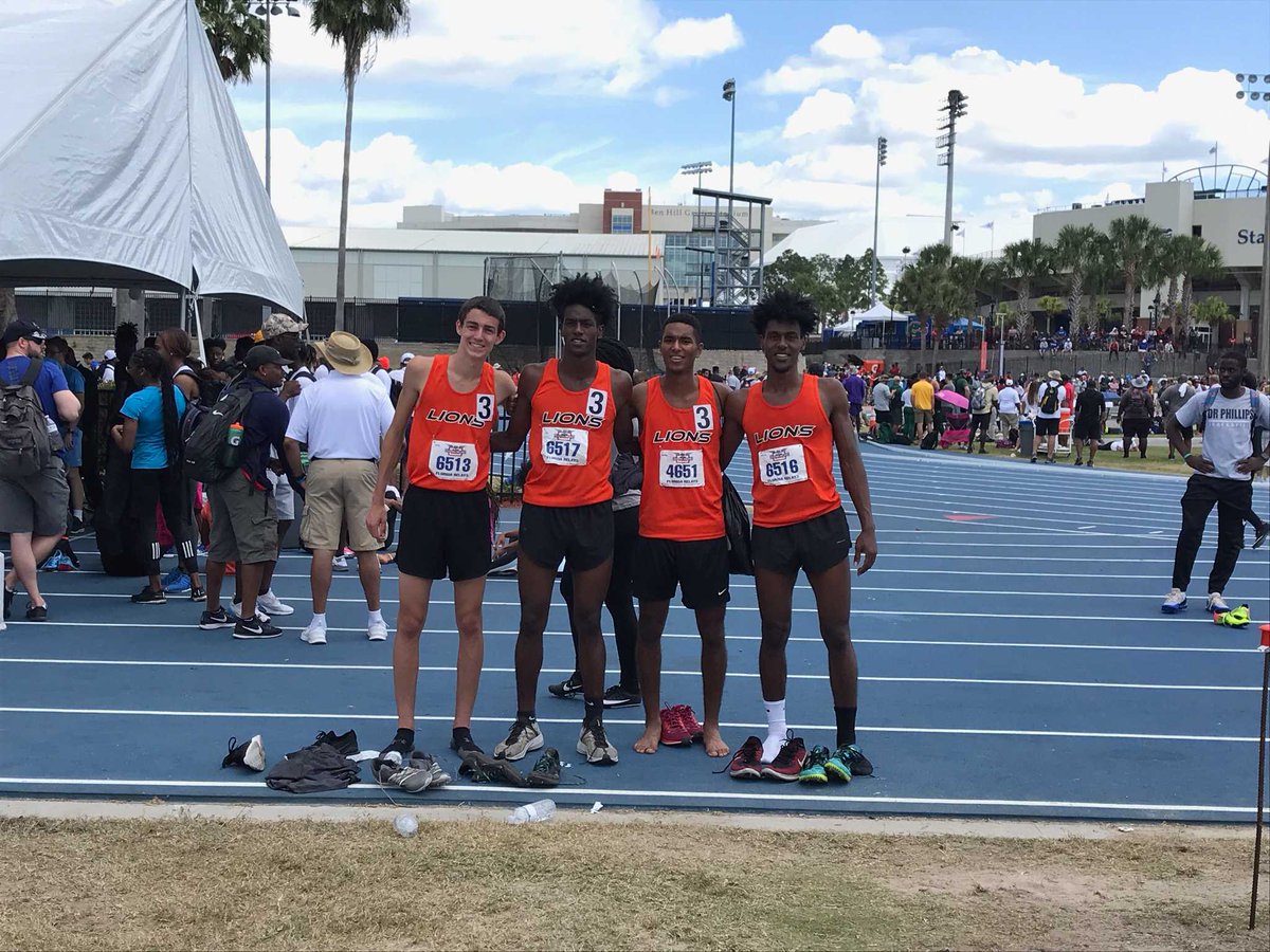TibbettsDave's tweet photo. Oviedo High School boys 4x800 NUMBER 1 IN THE NATION!!! @angelvios2 @Mamush_g14 @kayamog23 and Sam Austin 7:46.56!!! @flrunners @osvarsity @OviedoBoosters @OviedoAthletics  @OviedoLionTrack @Kringle1530 https://t.co/hvt12pbmNo
