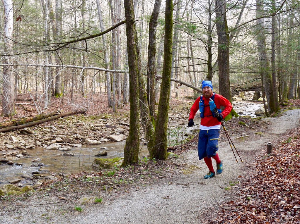 BlueMountainRd's tweet photo. Johan Steene starting loop 3. #BM100 https://t.co/O0CnsgG3Wb