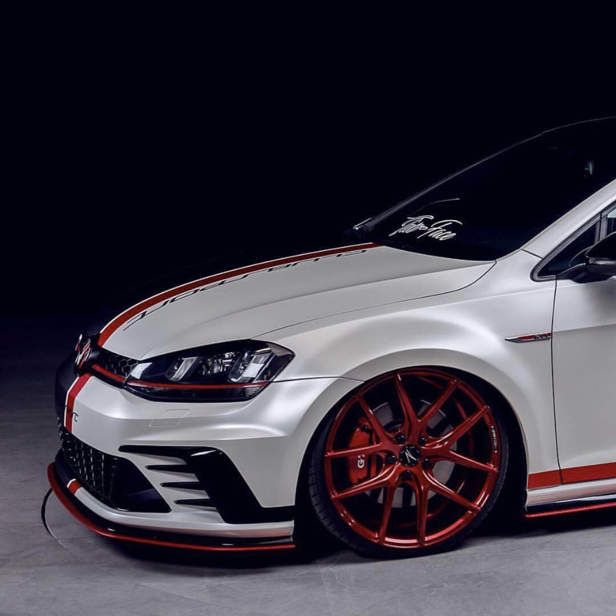 LegendAutoGroup's tweet photo. The perfect blend of perfection❣️
#thelegendautogroup #legendvw #VW #vw #vwgolf #golf #weekend #vwlife #vwlove #sunday #vwfamily #vwforever https://t.co/3hacl9f3rq