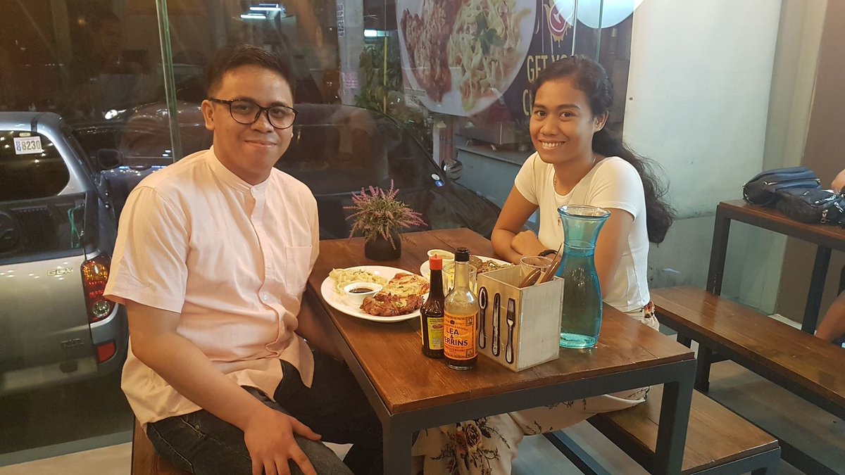ekoyoke's tweet photo. Traditional Sunday night out with @shenamaezing. It's really true that Sunday is the most wonderful day of the week as what others say, given that we spend this special day to praise and worship with our Lord Jesus Christ. 

#Steakfix #PorkloinSalpicao #HawaiianChickenSteak https://t.co/hSnOqToZ1B