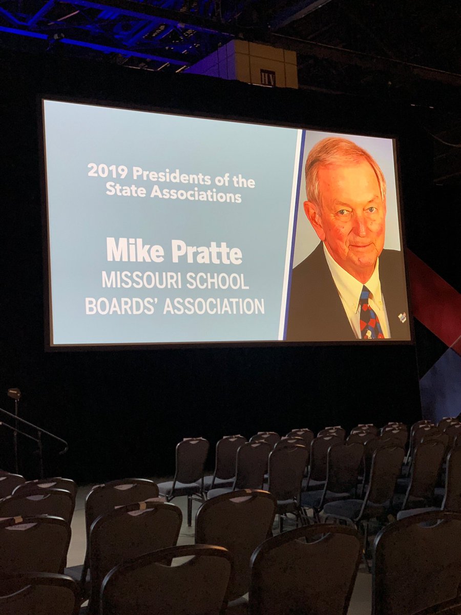 MSBA President Mike Pratte recognized with fellow state school boards association presidents in front of 6000 school board members at the NSBA Annual Conference.