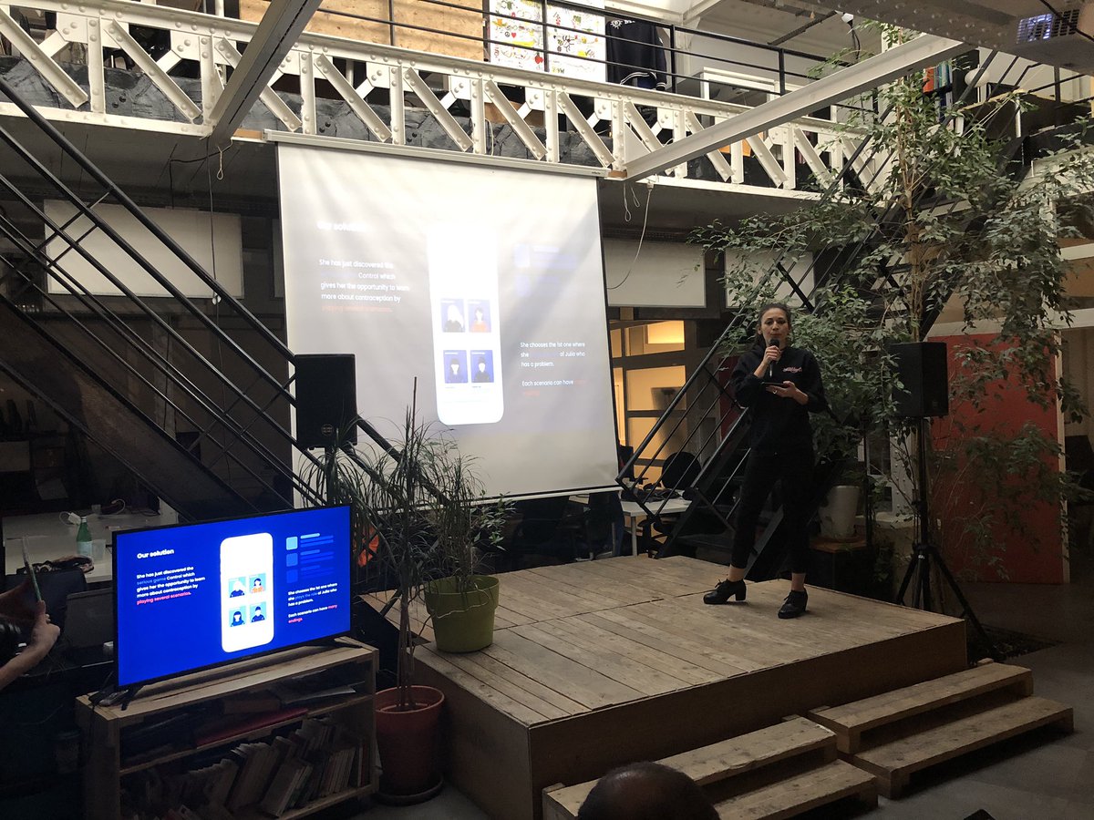 BeMyAppFR's tweet image. 6th team is #Control! The Jury seems very impressed with their solution! Definitely contenders for the final victory! 🎉🚀🏆#HackContraception