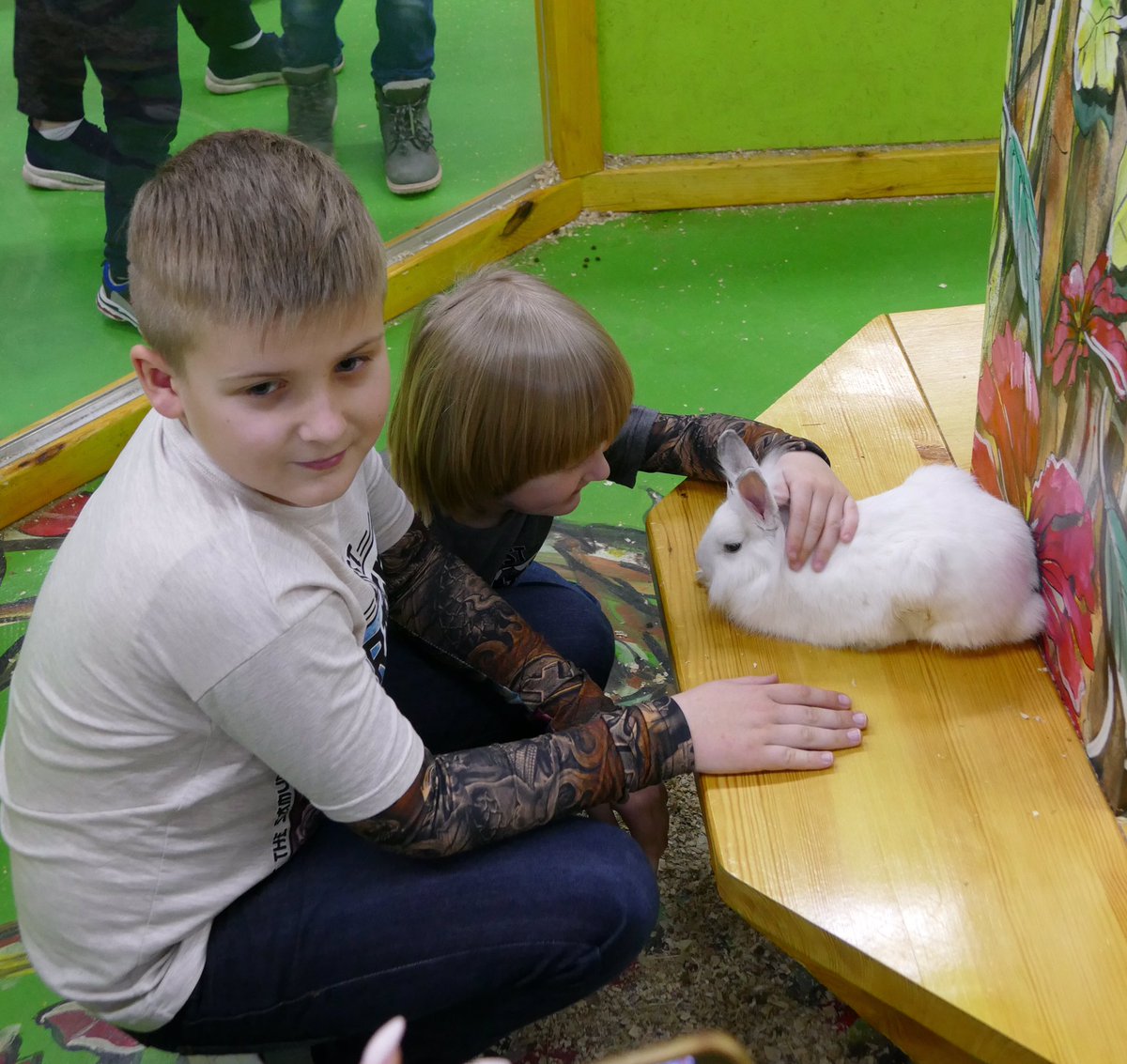 MayFrosay's tweet photo. Контактный зоопарк 🐹🐽 https://t.co/rHGhJwjH7m