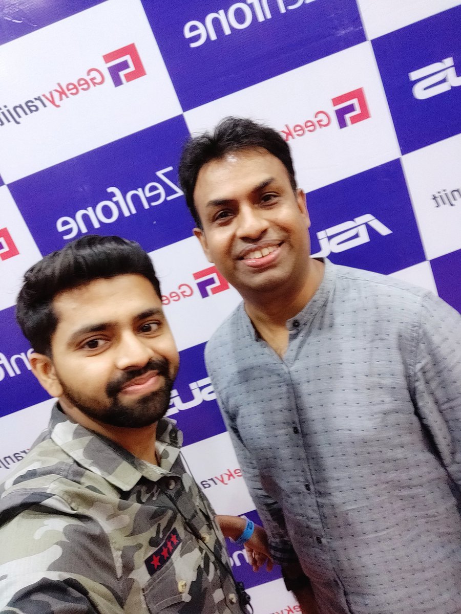 VibsTechIN's tweet image. With the legends of Tech World #DineshSharma (Asus India Head) &amp;amp; @geekyranjit 

#VibsTech Like &amp;amp; Subscribe ✓ 

youtube.com/VibsTech