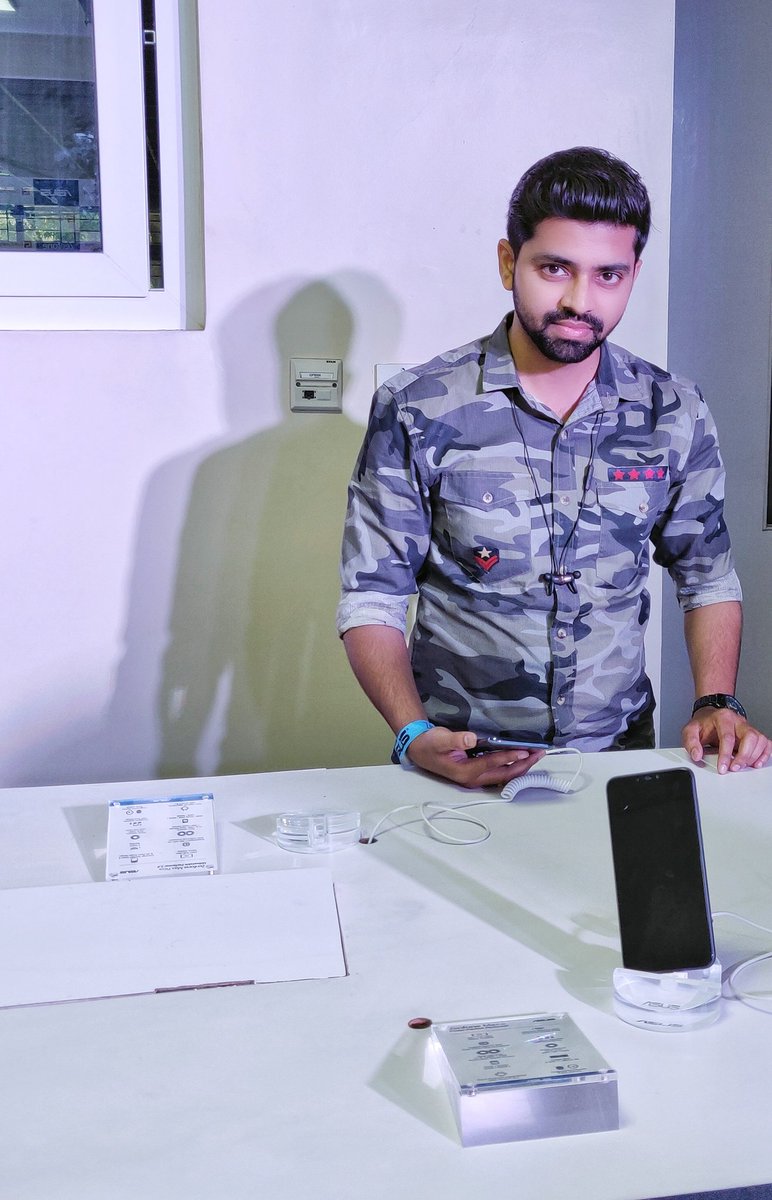 VibsTechIN's tweet image. With the legends of Tech World #DineshSharma (Asus India Head) &amp;amp; @geekyranjit 

#VibsTech Like &amp;amp; Subscribe ✓ 

youtube.com/VibsTech