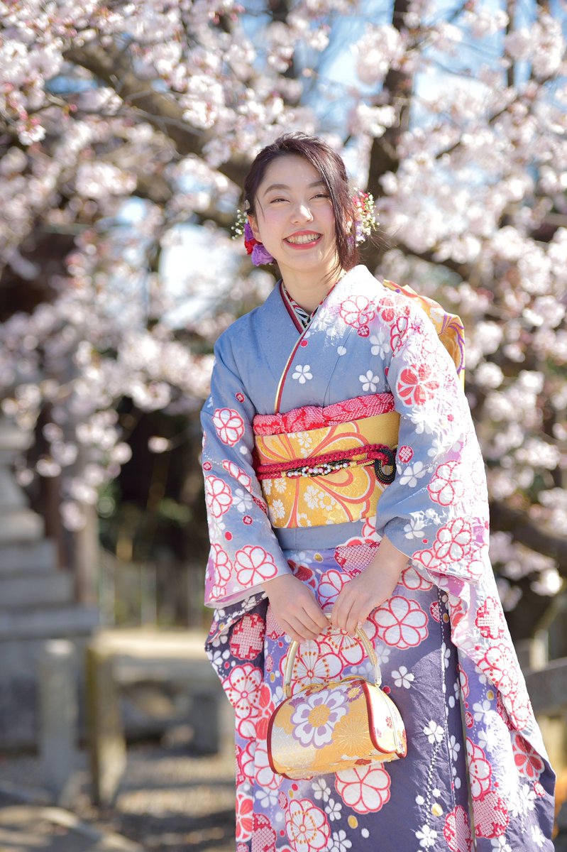 ままま Gnomeっ子 として演舞姿を撮り 可愛いポートレートを撮り 高校卒業記念を撮り そして今日は成人式の前撮り 葉月の成長を見守ってる感じで嬉しい一日だった 可愛い葉月も 綺麗な葉月もおちゃめな葉月も沢山撮れたーヽ ﾉ