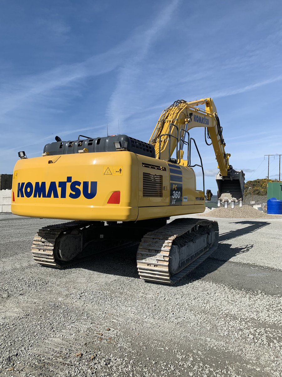 eocfireblade929's tweet photo. @MarubeniKomatsu  @KomatsuEurope  4years 9000hrs @McHalePlantSale @Geith_Intl 👷🏼‍♂️🤙🏻👍🏻😁💪🏻 https://t.co/lgVXJikTBk