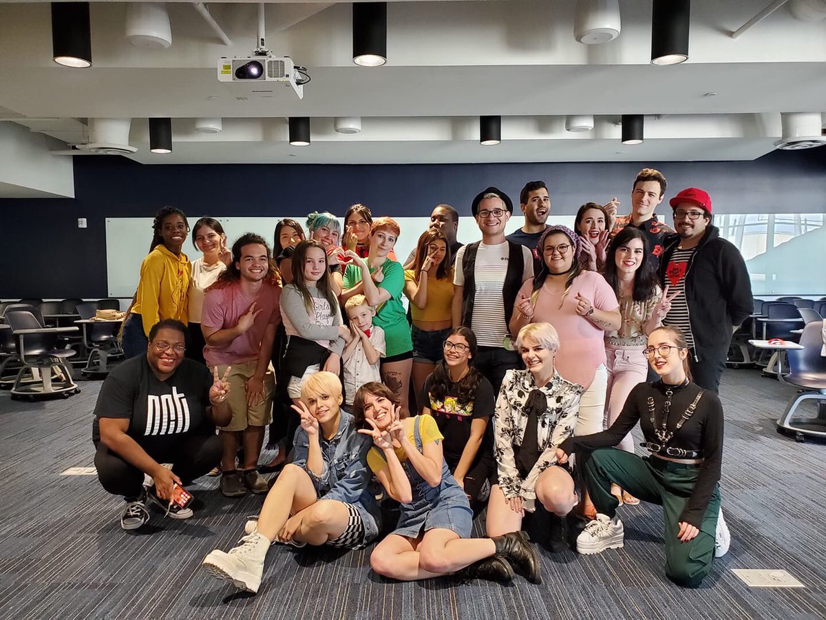 SFKpopFans's tweet photo. The women’s month Kpop fan meet was a phenomenal SUCCESS! Thank you to the 37+ people that made this event possible. We hope to see you even more of you for our next one! #Kpop #Kpopinmiami #southfloridakpopfans #kpopinusa https://t.co/aHH2wNXlOf