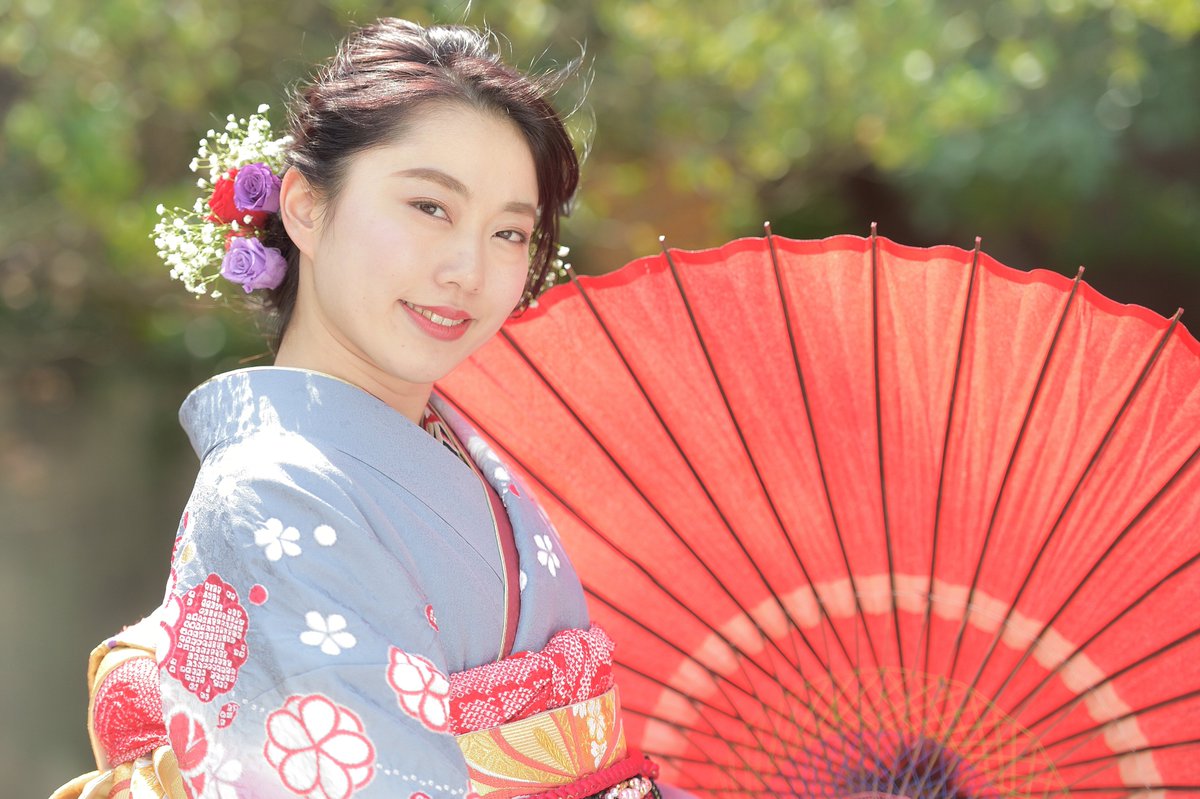 ままま Gnomeっ子 として演舞姿を撮り 可愛いポートレートを撮り 高校卒業記念を撮り そして今日は成人式の前撮り 葉月の成長を見守ってる感じで嬉しい一日だった 可愛い葉月も 綺麗な葉月もおちゃめな葉月も沢山撮れたーヽ ﾉ