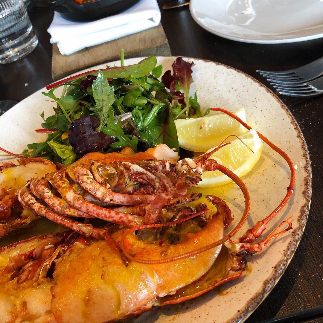 leenewtonm10's tweet photo. Nibbleini’s at @tdhloughton 👌🏼
@teamfoodbible @GoodFoodGuideUK #goodfood #loughton #epping #nibbleinis #essex #food https://t.co/pmGKHHlS6p
