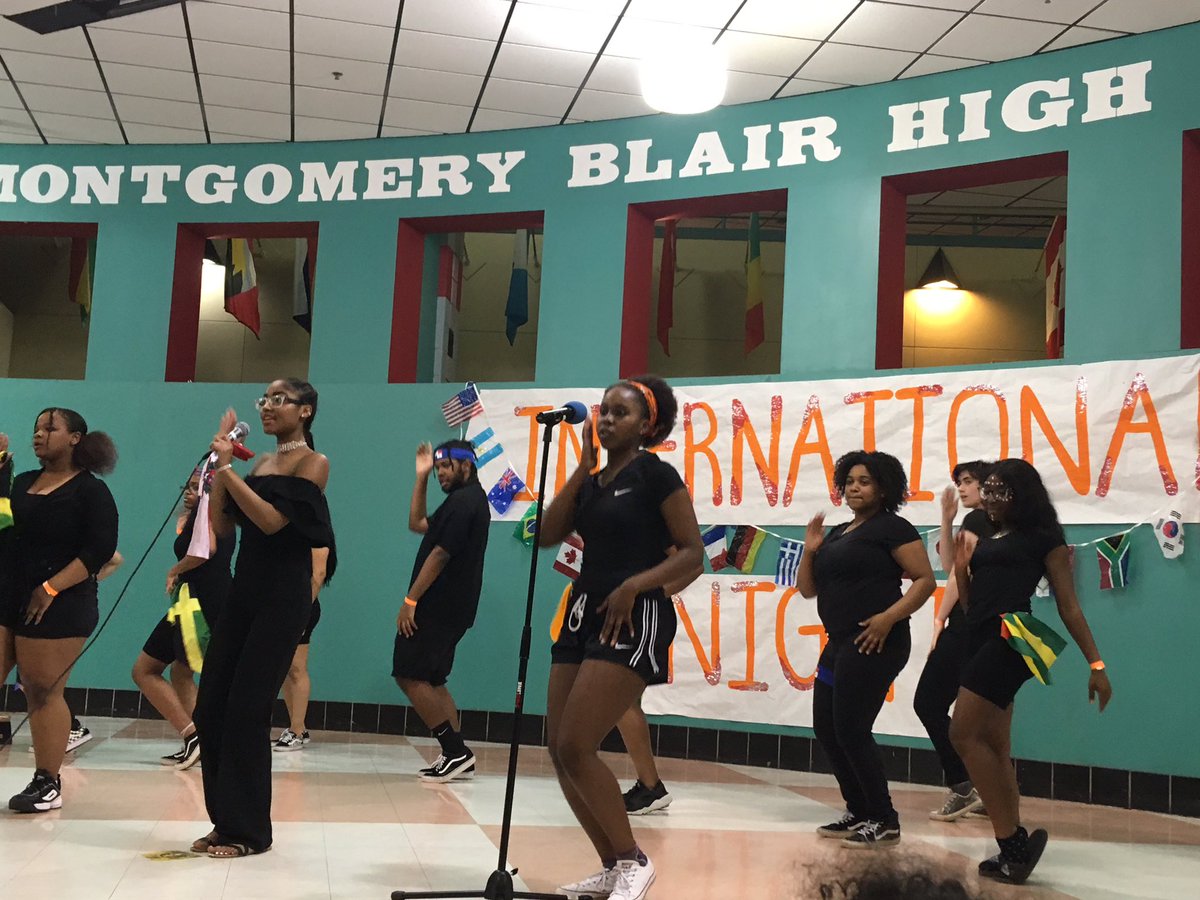 NicoleLevesque7's tweet photo. Great evening, Blair Student Government Association at Friday’s International Night. A wonderfully, energetic, diverse, evening for song and dancefrom round the world. https://t.co/rjoaDq9s7y